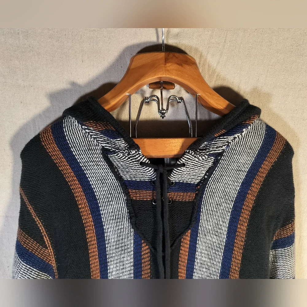 Forever 21 Pullover Hooded hobo Sweatshirt Striped poncho size medium unisex - Picture 2 of 6